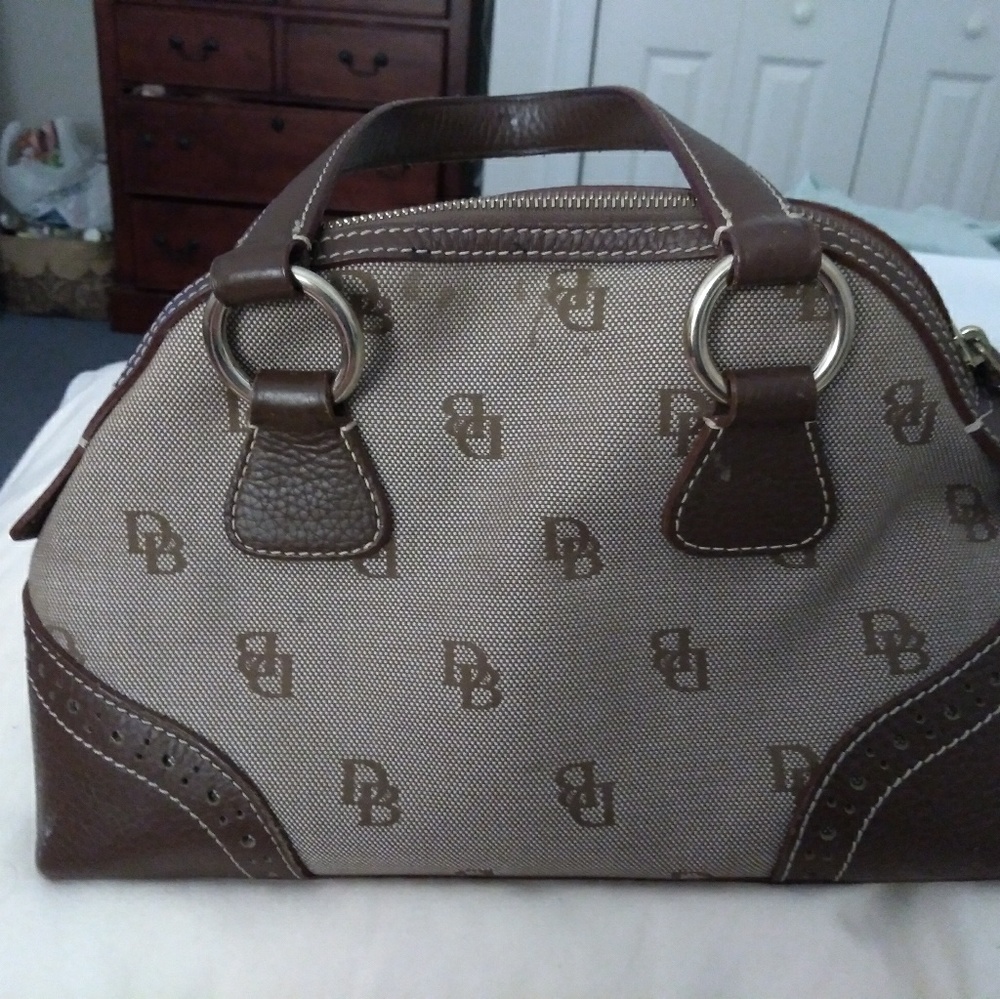 Dooney & Bourke handbag